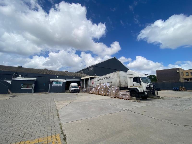 To Let commercial Property for Rent in North End Eastern Cape